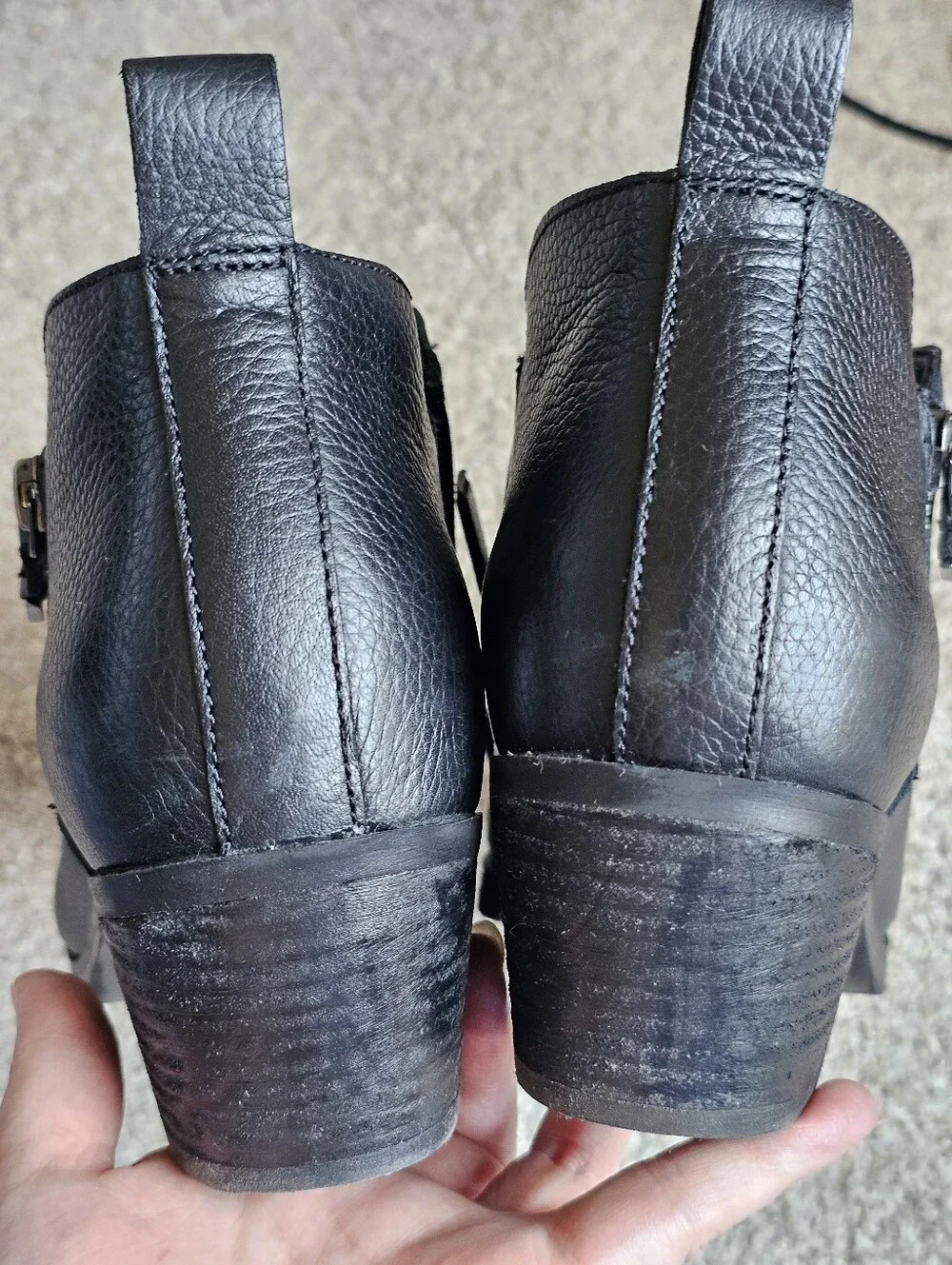 Vionic Cecily Black Leather Ankle Booties Zip Up Size 9.5